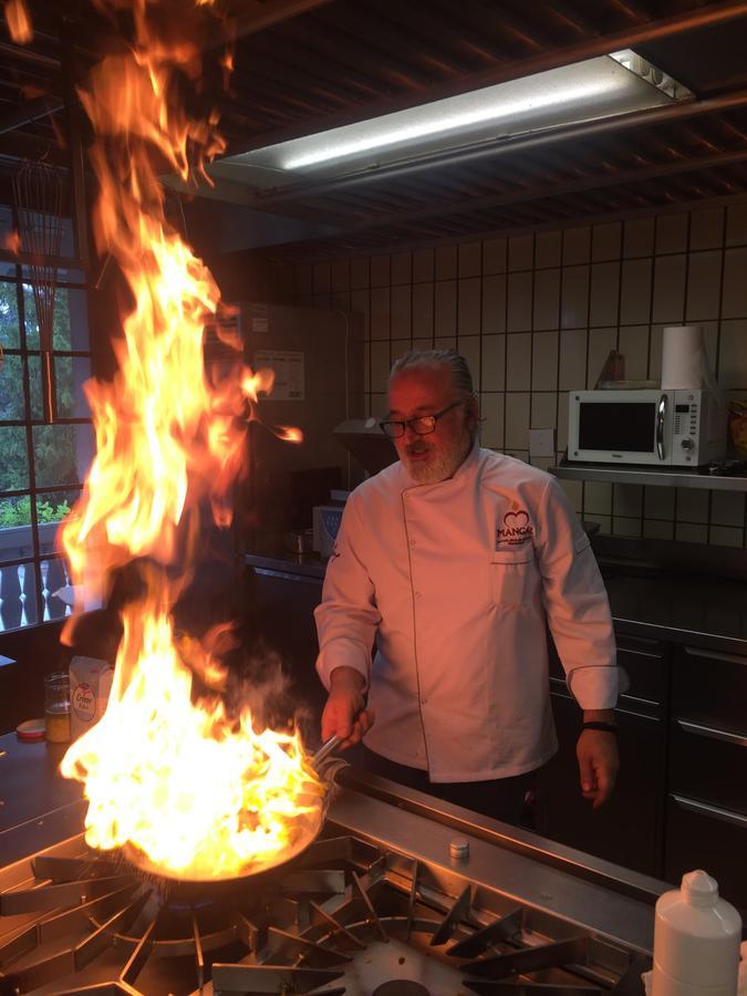 Hotel Restaurant Loewen Sirnach Eksteriør billede